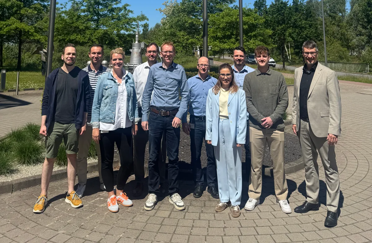 The joint project team of LM IT Services AG and ArcelorMittal Bremen at the Bremen site